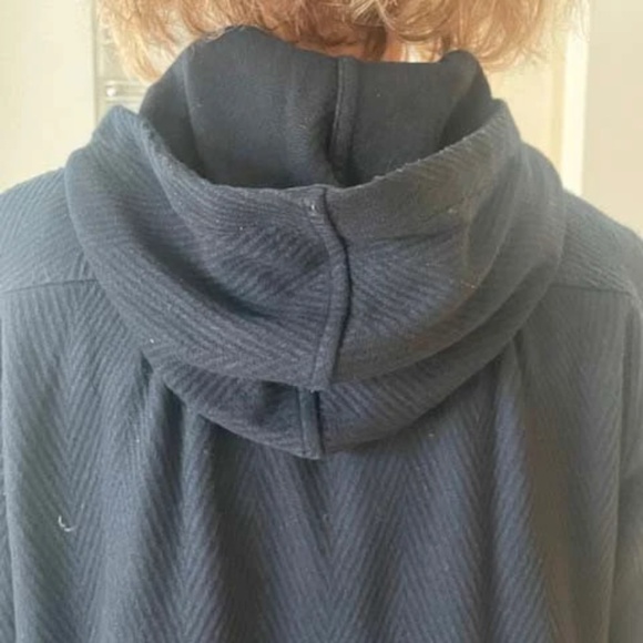 APC Navy Cape coat - Picture 5 of 8